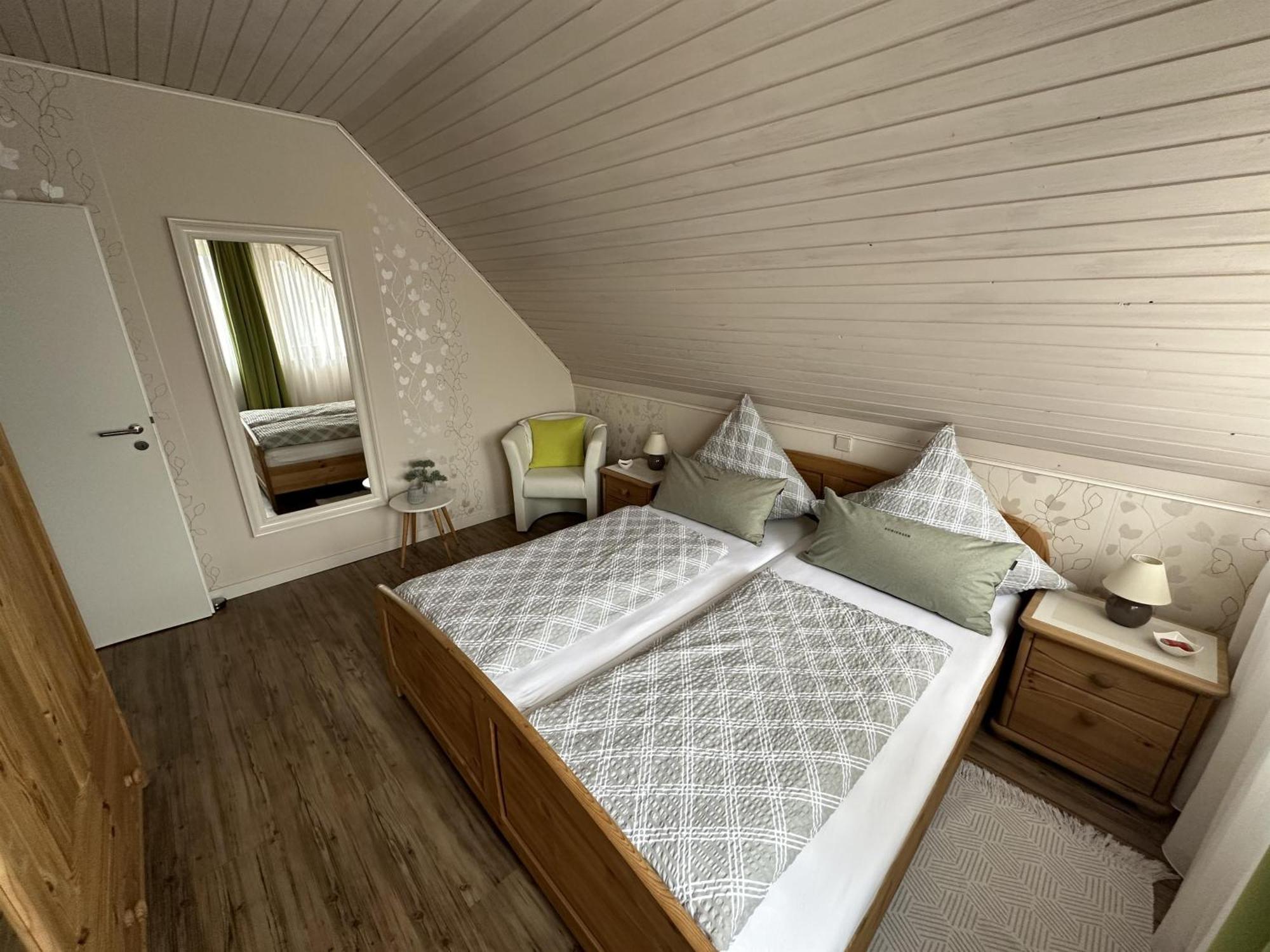 Ferienwohnung Traumpfadblick Rhens Exteriör bild